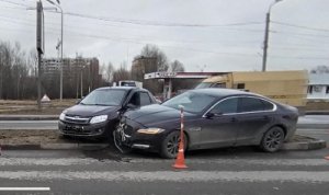 В Новгородской области в результате ДТП два человека получили травмы